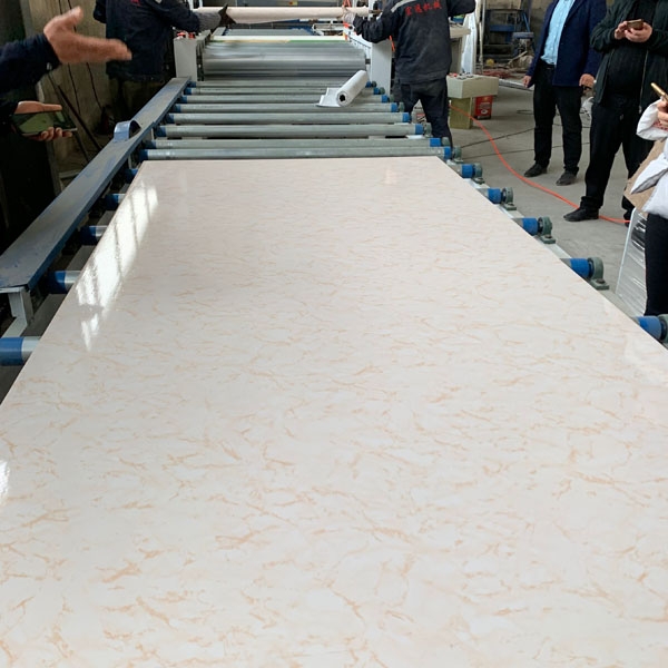 貼面機